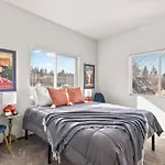 New 2 Bed 2 Bath Near Perry District And Dt
